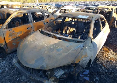 2015 Toyota Corolla Le Eco z USA, uszkodzony, nr VIN 2T1BPRHE2FC440860